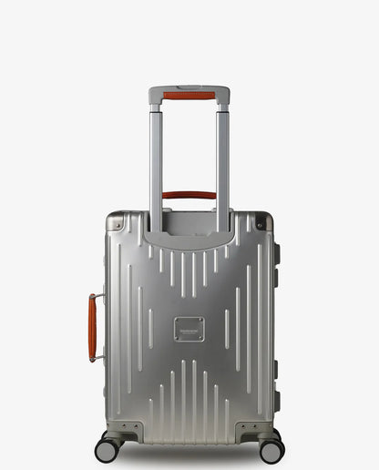 INV1811STP: Sterling Silver