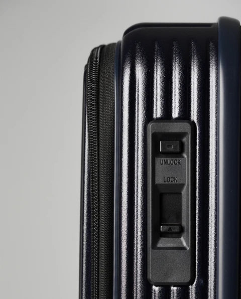 INV750DOR: Dark Navy
